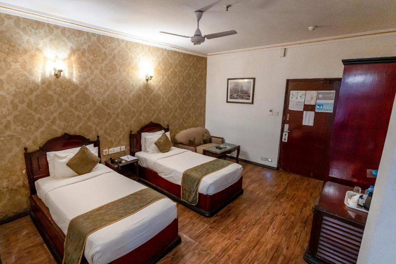 The Lindsay Hotel Kolkata Exterior photo